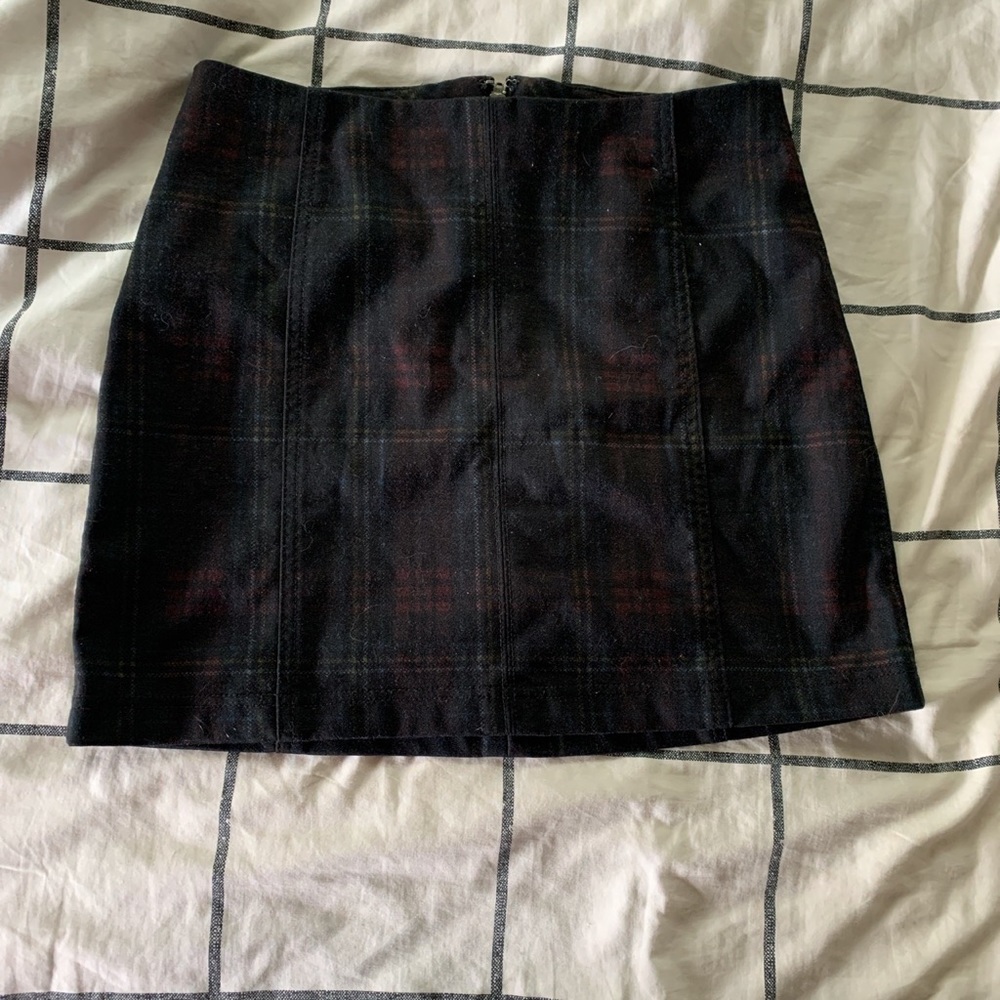 black plaid skirt